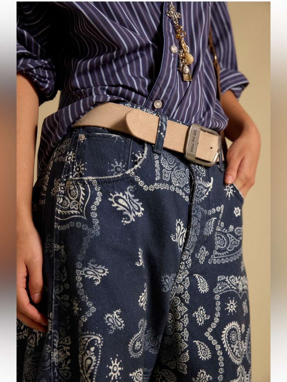 Free People We The Free Good Luck Barrel Jeans - Picture 5 of 16